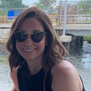 Meet your Posher, Antoinette